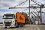 DAF XF 460 6x2 FTG Super Space Cab 2013 года (UK)